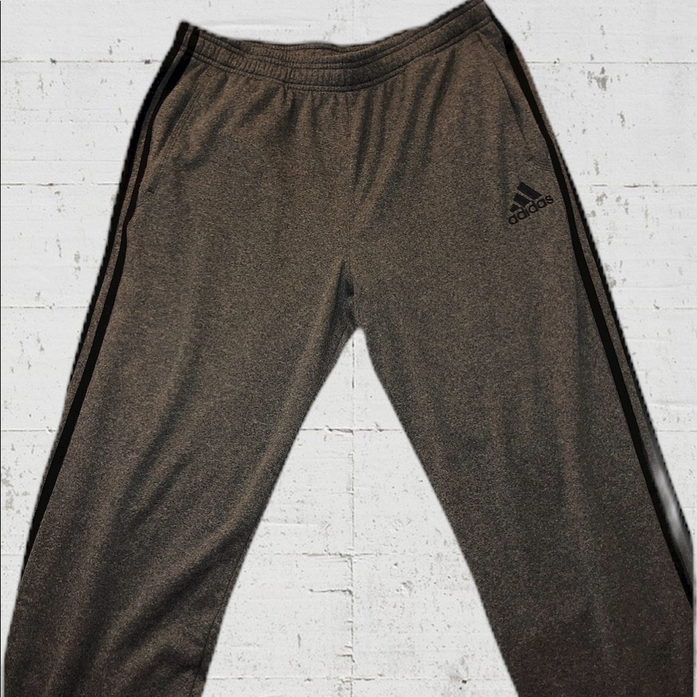 ADIDAS Gray joggers. Size: L